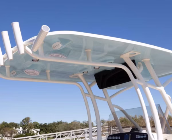 2026 Pioneer Boats Islander 222 Base