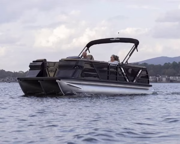 2025 Veranda VX22RC Premium Luxury Tri-Toon