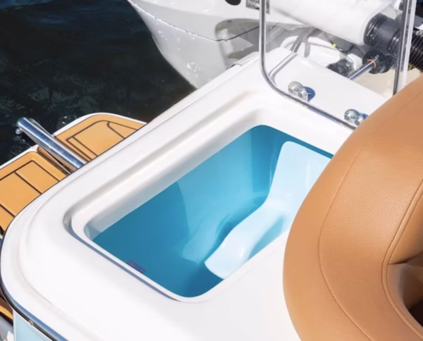 2026 Pioneer Boats Islander 222 Base