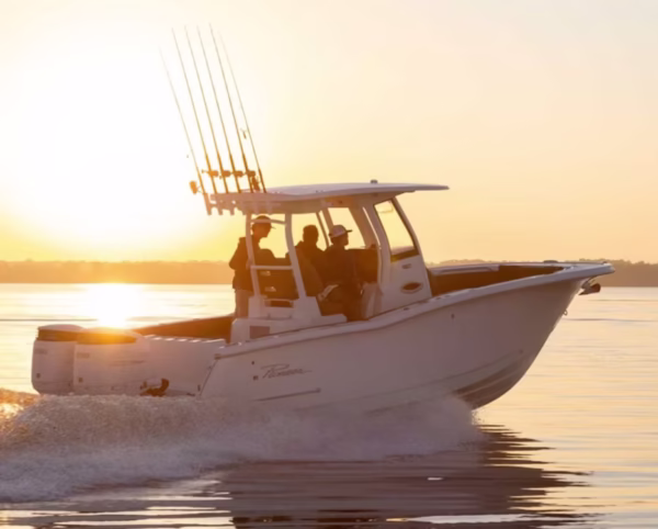 2026 Pioneer Boats Pelagic 270 Base