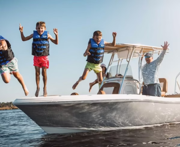 2026 Pioneer Boats Islander 202 Base