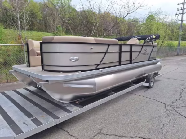 2025 Veranda VR20RC Tri-Toon