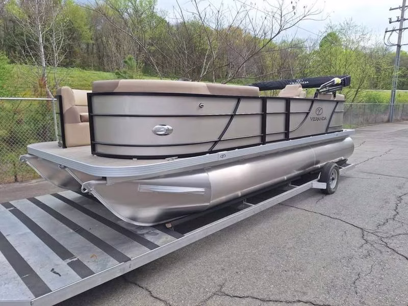 2025 Veranda VR20RC Tri-Toon
