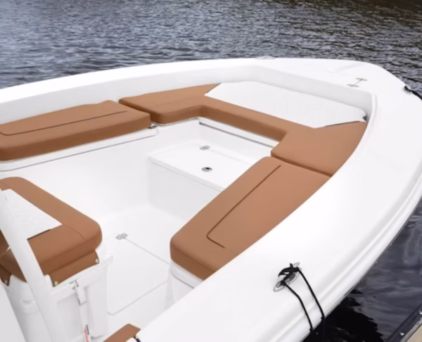 2026 Pioneer Boats Bay Sport 220 Base