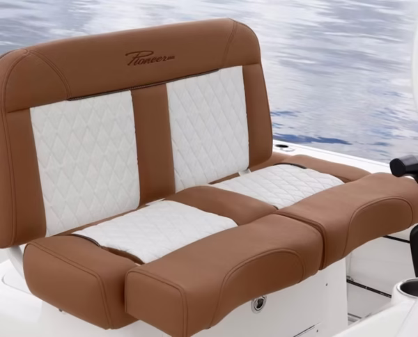 2026 Pioneer Boats Sportfish 222 Base